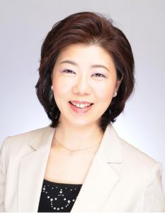 明石 久美